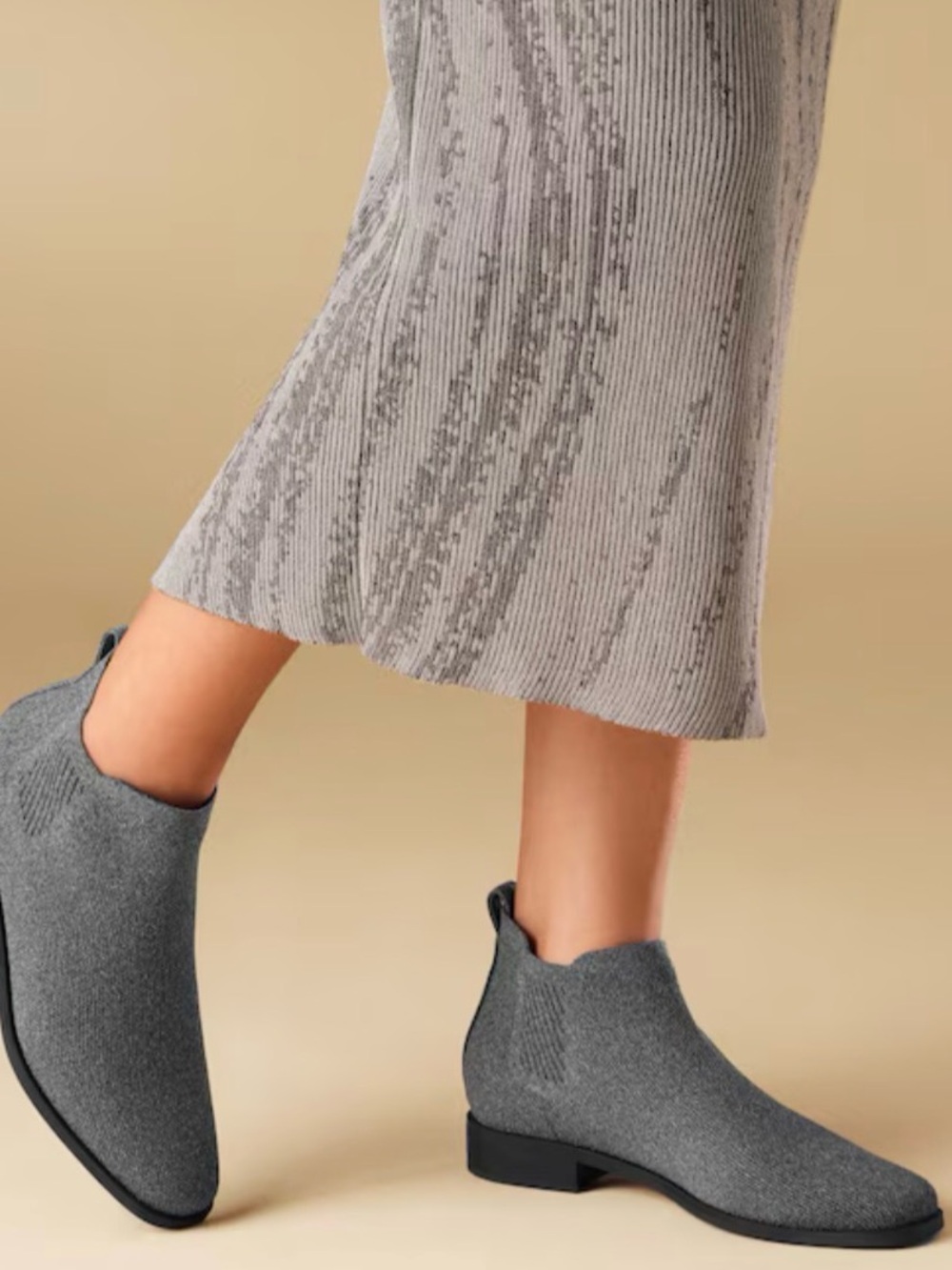 Vivaia Women’ Stretch Chelsea Ryan Pro Ankle boots in Rich Grey - Picture 3 of 11